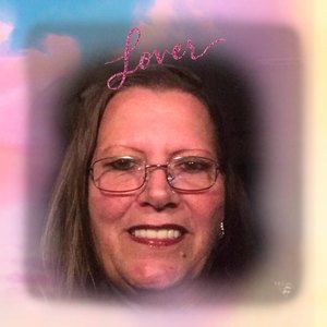 Meet your Posher, Liz